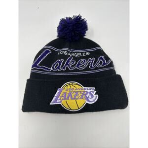 MENS MITCHELL & NESS NBA SCRIPT POM BEANIE HWC LAKERS -‎ BLACK